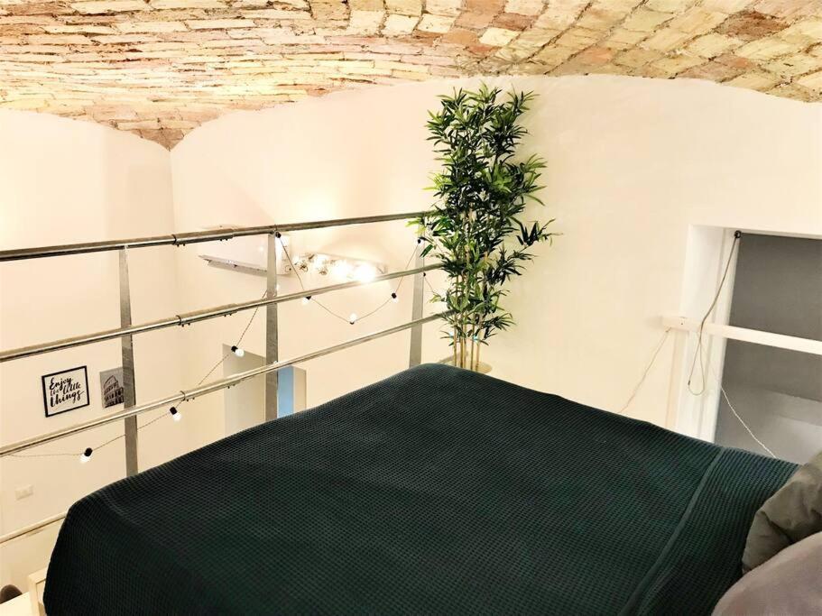 Apartment Beautifully Renovated Loft In Trastevere Rom